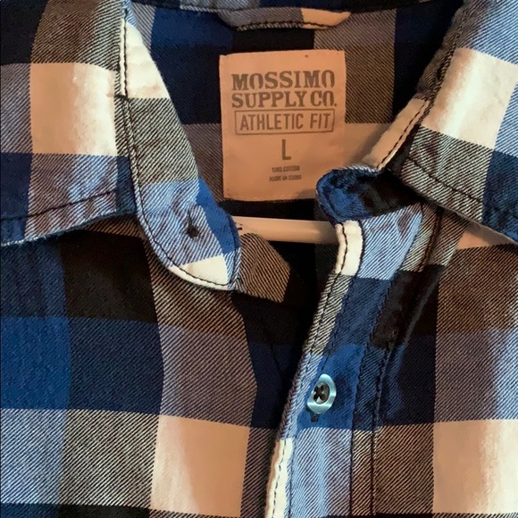 Two men’s long sleeve button up size large. - Picture 2 of 3